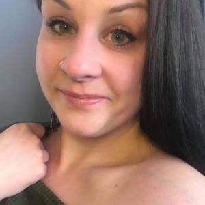 Meet your Posher, Jenni-lee